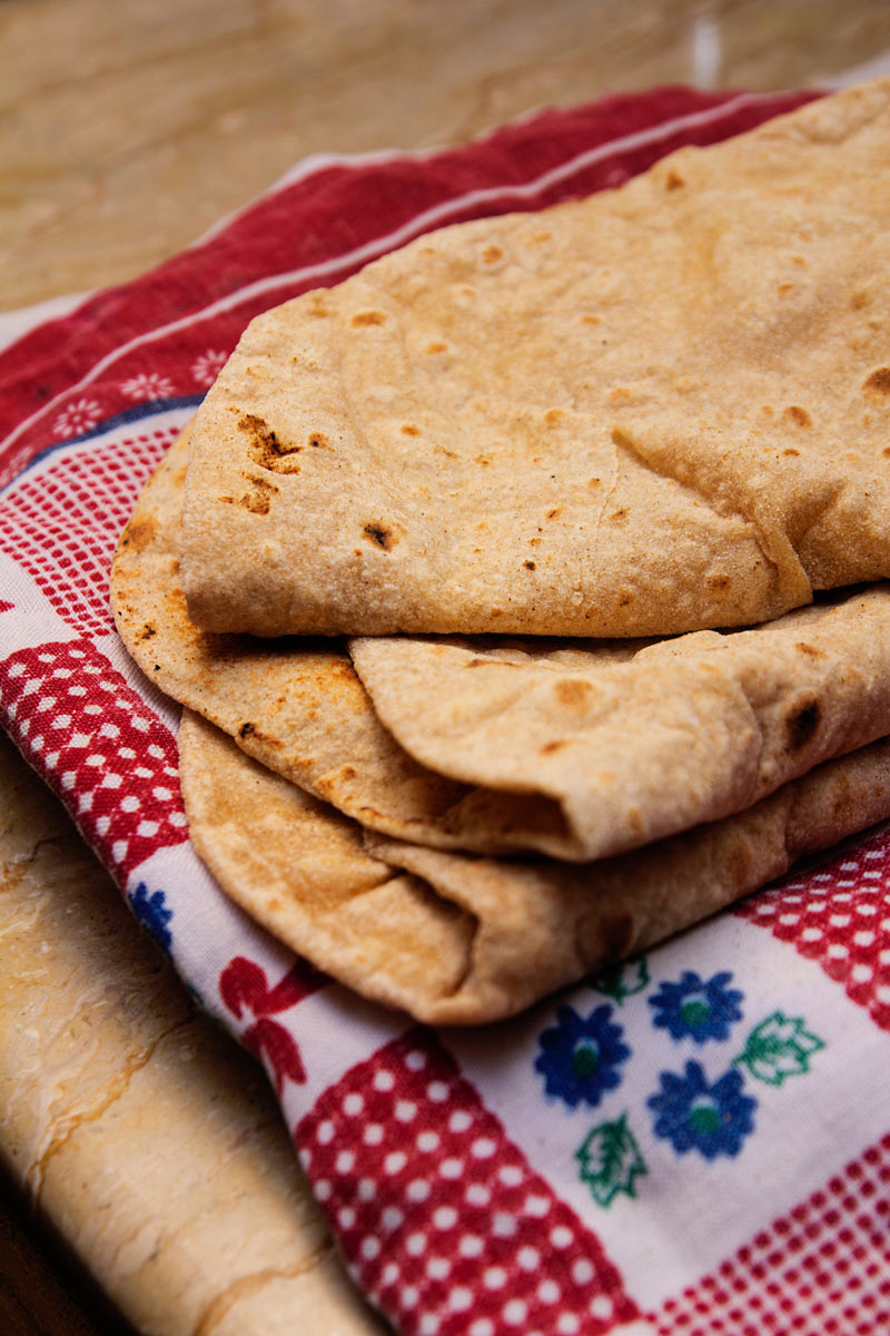 Chapati-Brot in der Tajine